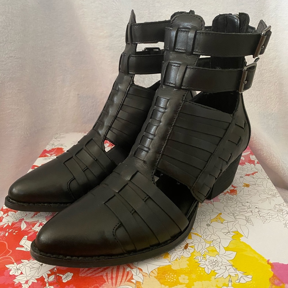 Chinese Laundry Indigo Girl Leather Bootie